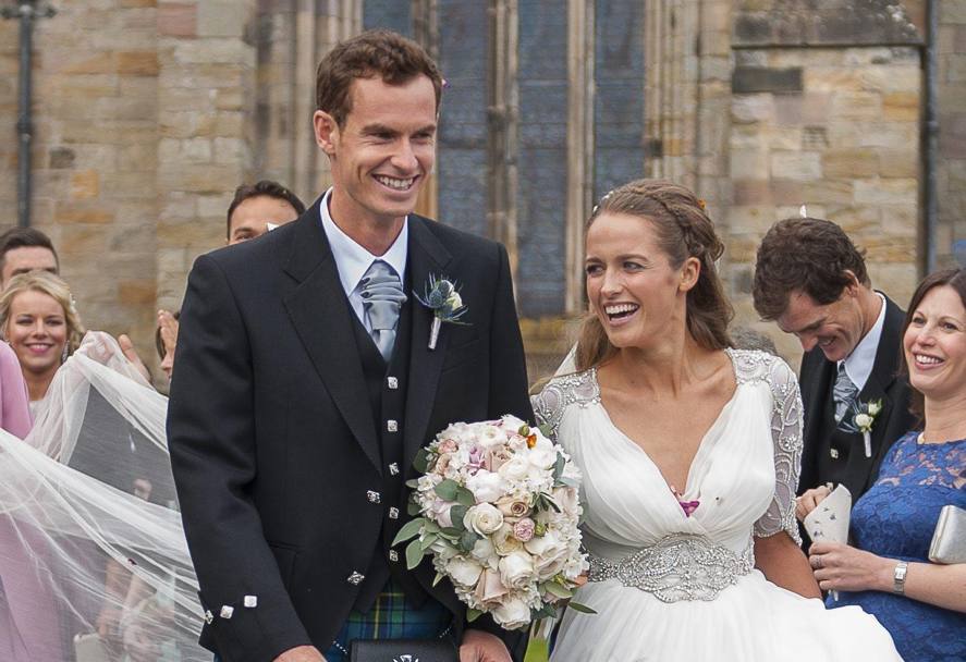 Andy Murray con la moglie Kim il giorno delle nozze lo scorso aprile (Epa)